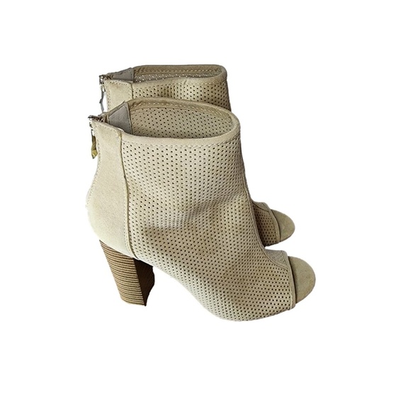 JustFab Mosha Natural Peep Toe Boot Size 6M - Picture 8 of 10